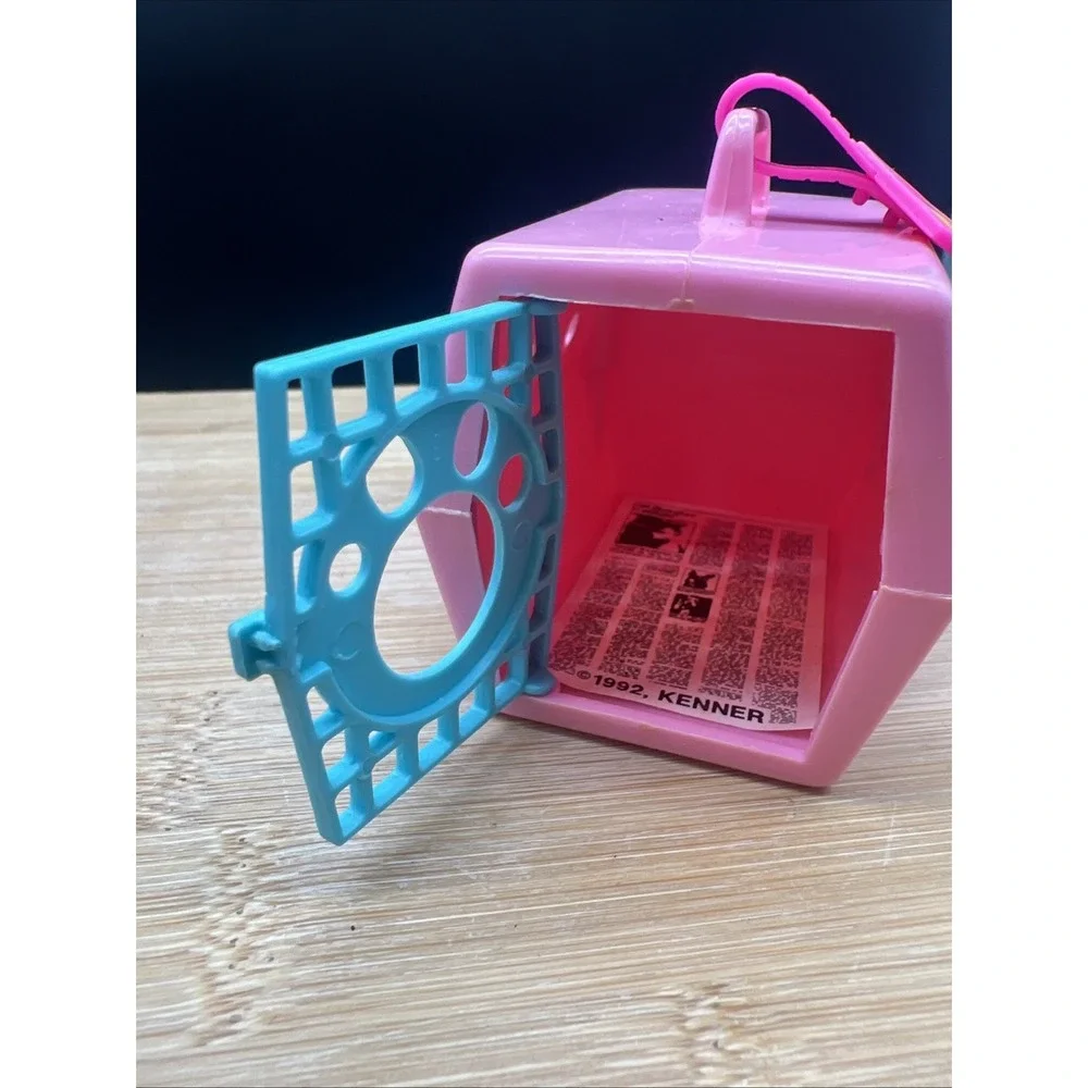 VTG Kenner 1993 LPS Littlest Pet Shop Playful Kitten w/Snuggling Crate COMPLETE